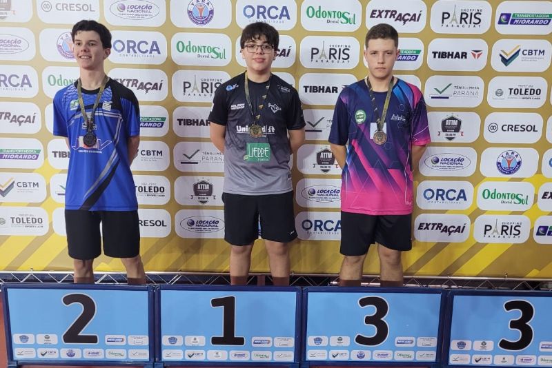 Atletas de Irati são destaque na Copa Brasil de Tênis de Mesa