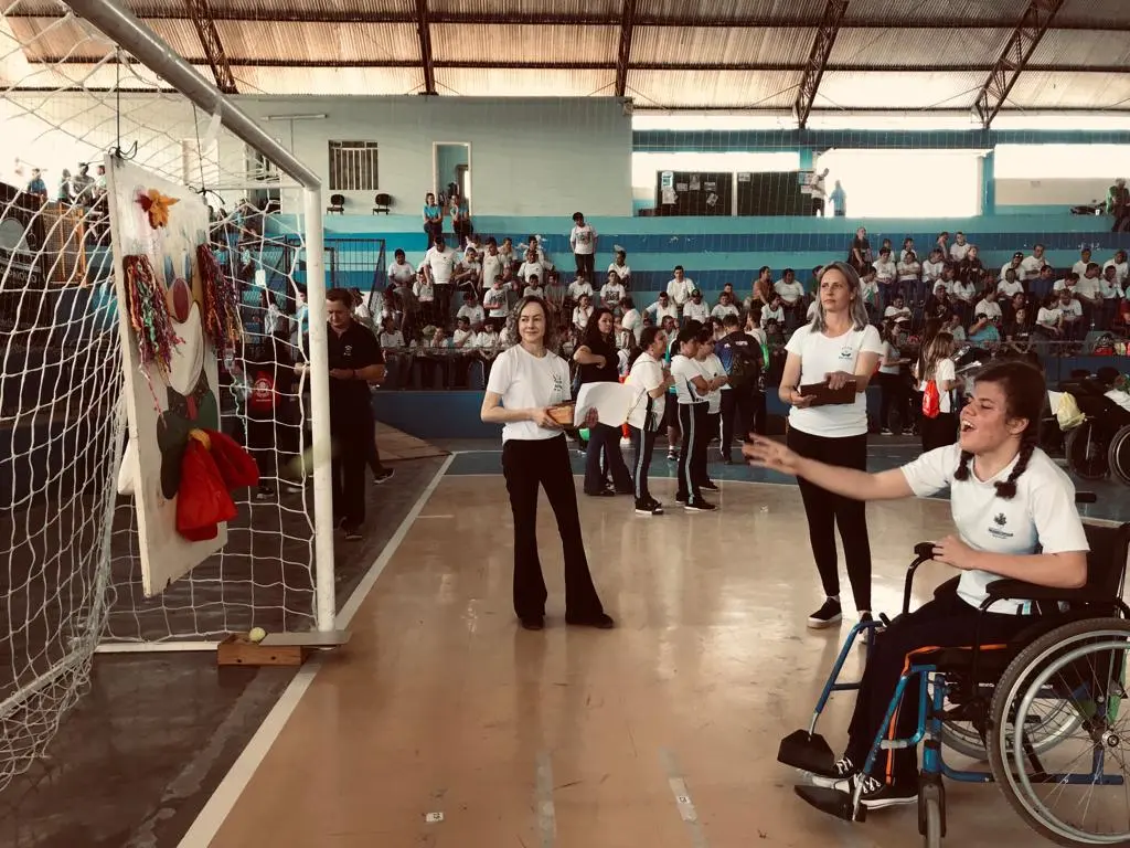 Entre luta e esperança: APAEs se mobilizam pela inclusão