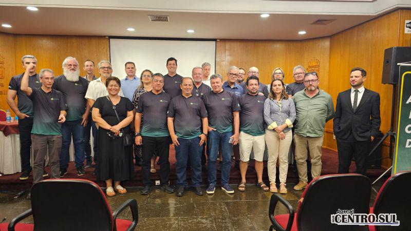 Encontro da Adjori PR reforça estratégias para o futuro do jornalismo regional