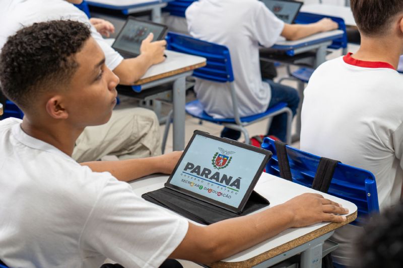 Paraná lidera número de alunos classificados para final da Olimpíada de IA