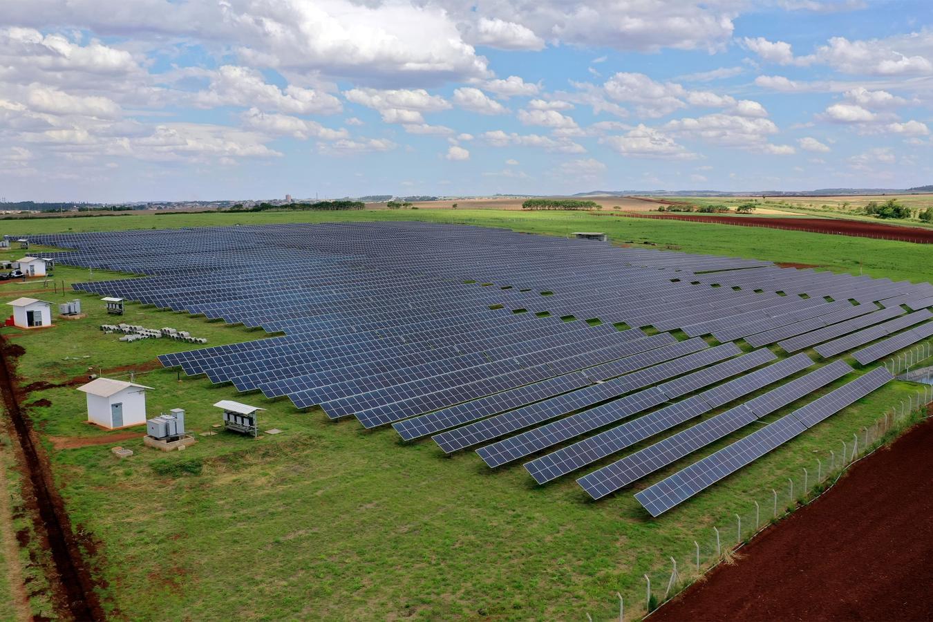 Investimentos públicos e privados ampliam e diversificam matriz energética limpa do Paraná