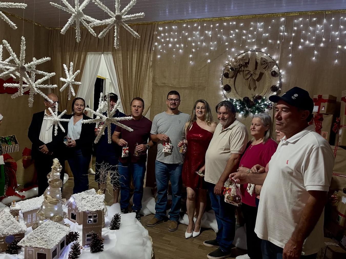 Casa do Papai Noel de Teixeira Soares pode ser visitada diariamente