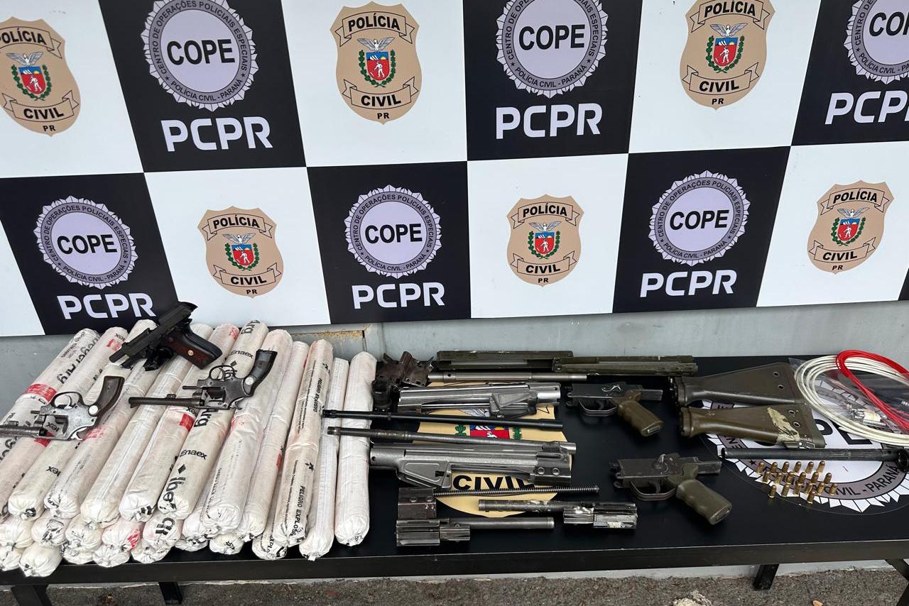 PCPR apreende cerca de 30 quilos de explosivos e armamentos em Piraquara