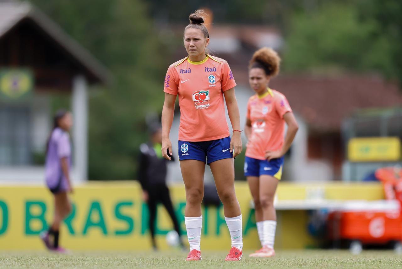 De Rebouças para a Seleção Brasileira: Brendha veste a amarelinha e leva o orgulho da região ao Sul-Americano