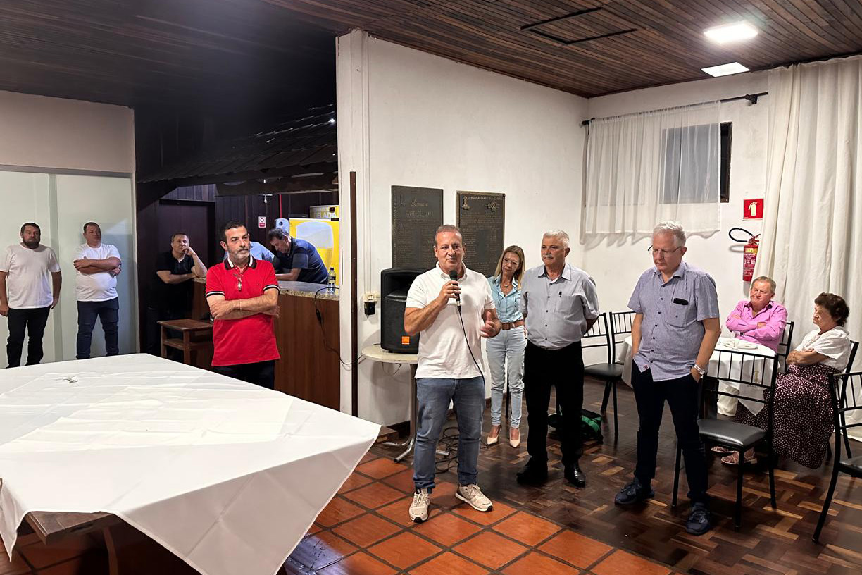 Fadel fortalece bases na região