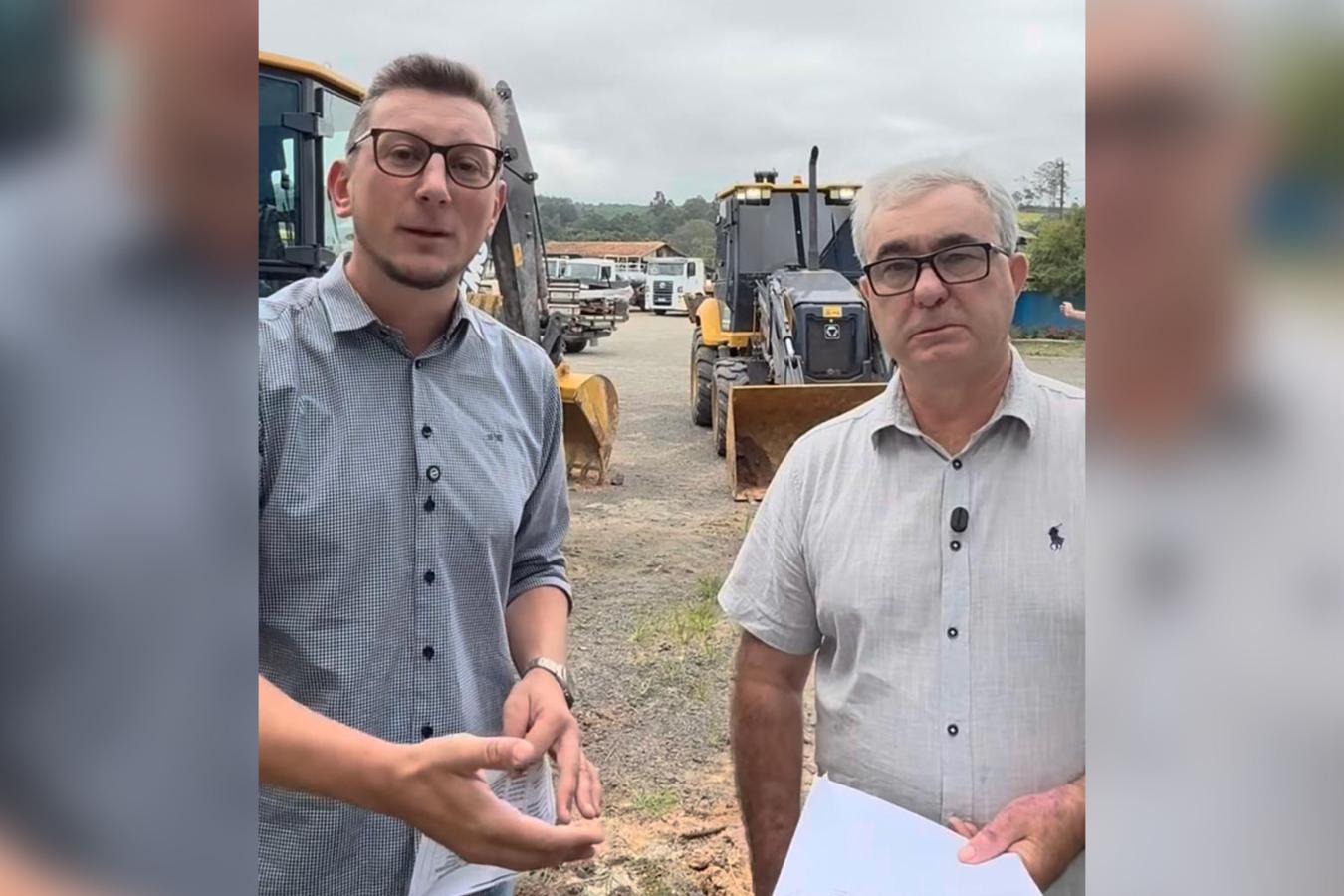 Associações de agricultores de Rio Azul recebem implementos