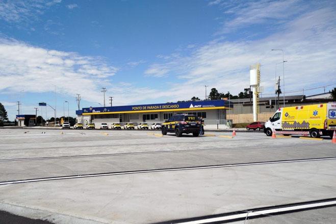 PRF participa da inauguração de Ponto de Parada e Descanso, implantado pela concessionária Via Araucária na BR-277 em Irati (PR)