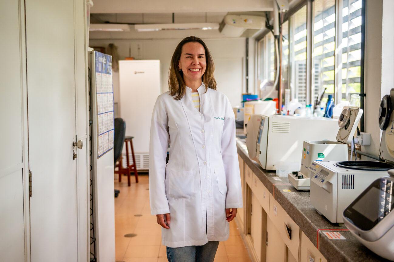 “Cada tumor é quase um universo próprio, e isso ainda me surpreende”, afirma pesquisadora