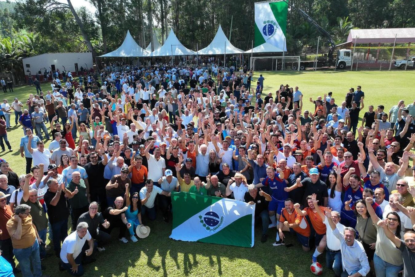 Megafesta de Aniversário do Governador Ratinho Junior Reúne Lideranças em Apucarana