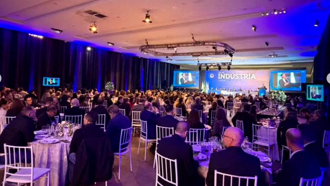 Em Irati, Fiep homenageia empresários Marcelo Vosnika, Enezito Ruppel e Bernardo Rebesco no Dia da Indústria