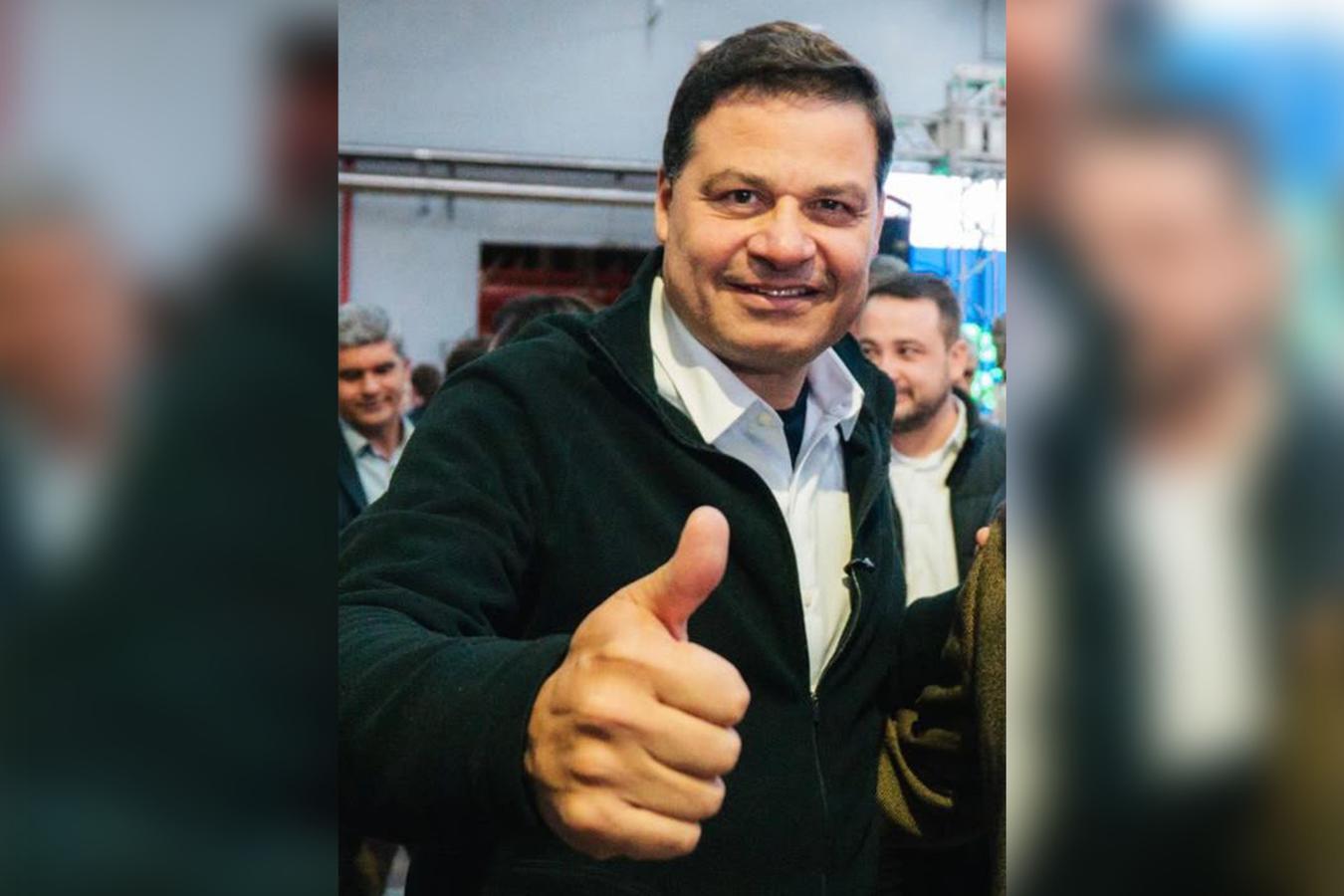 “Conheço os 399 municípios do Paraná e tenho trabalho a mostrar em cada um deles”, defende Sandro Alex