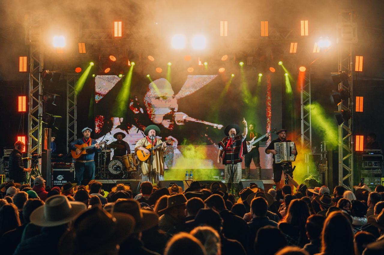 Rodeio marcará comemorações dos 119 anos de Irati com tradição, provas campeiras e shows gratuitos