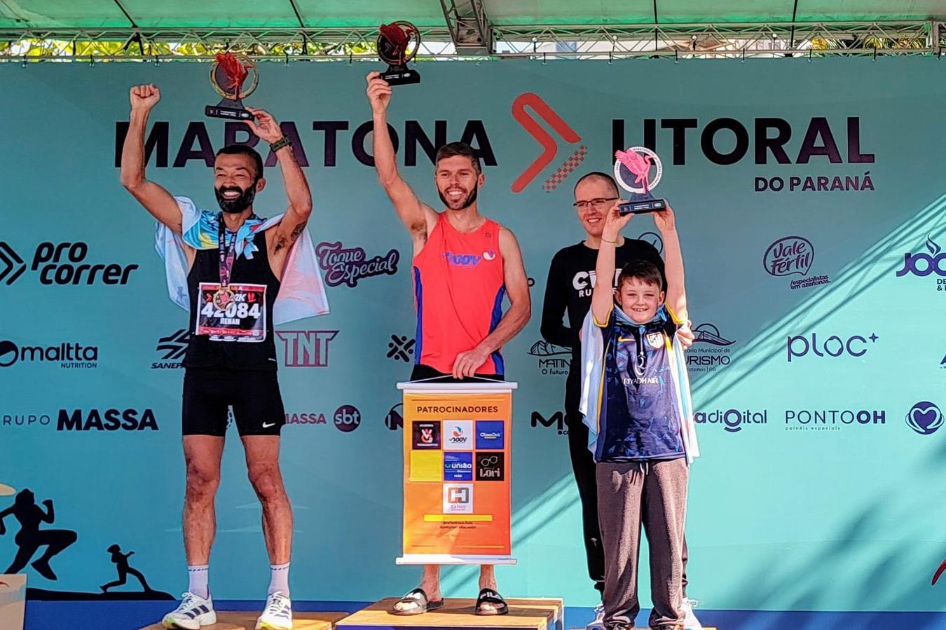 Atletas da Moov Assessoria Esportiva quebram recorde na Maratona do Litoral