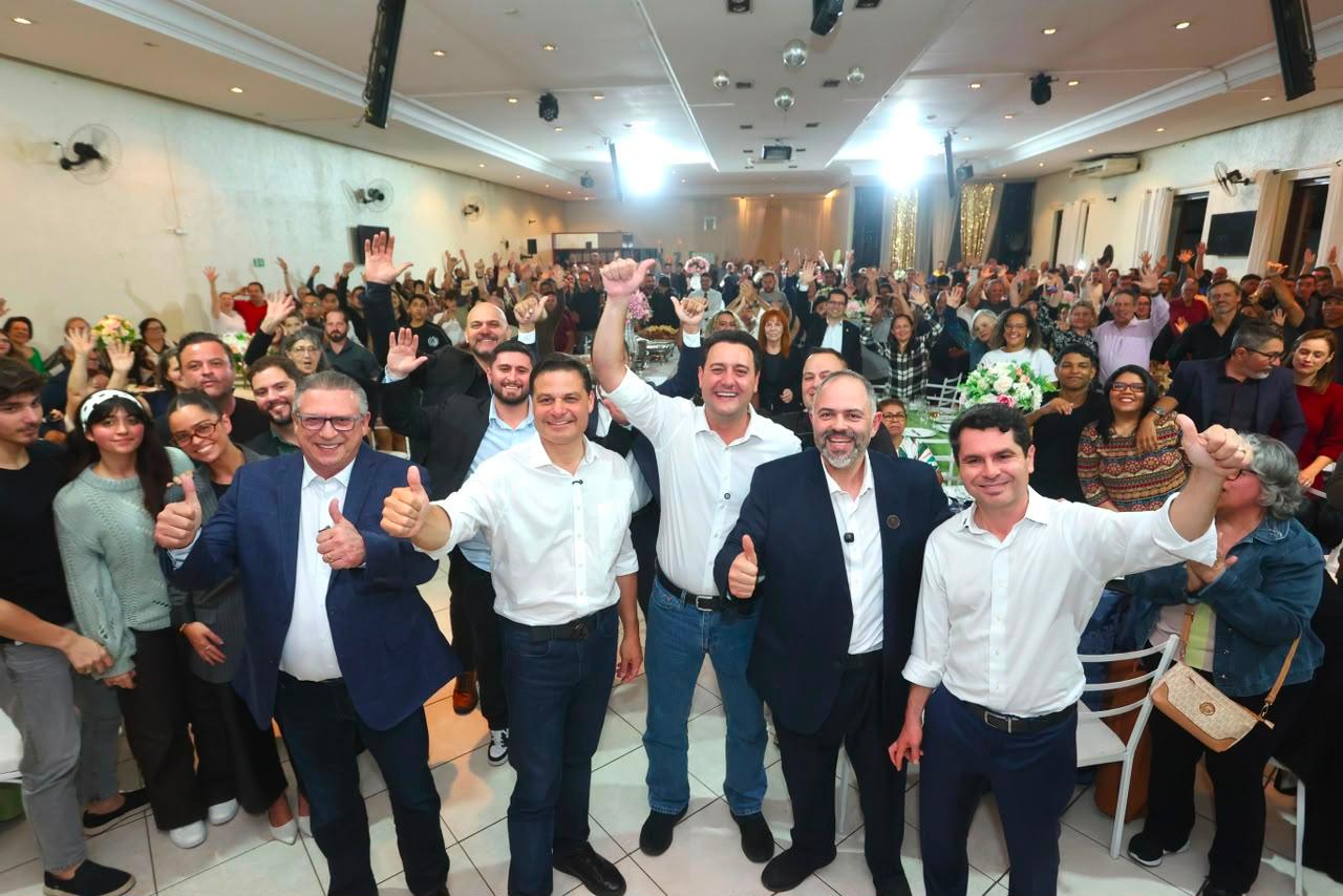 Artagão Júnior reúne comunidade da Igreja Adventista do Sétimo Dia e presta contas do mandato ao lado de Ratinho Júnior