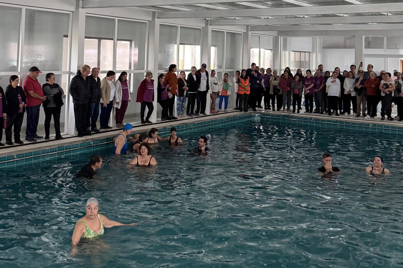 Piscina aquecida do Complexo Social da Pessoa Idosa entra em funcionamento em Irati