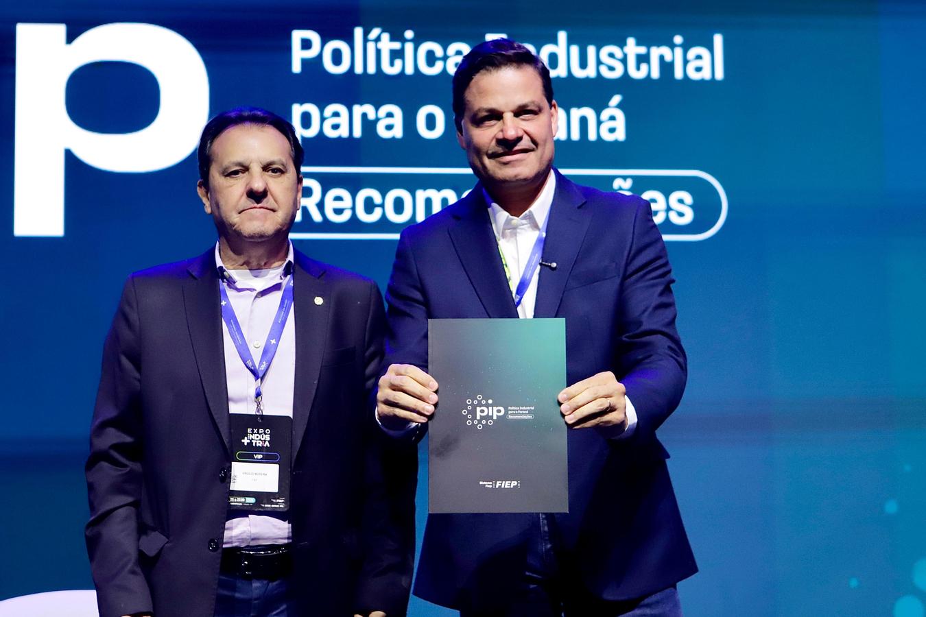 Sandro Alex recebe propostas da Fiep e apresenta planejamento com investimentos para o setor industrial