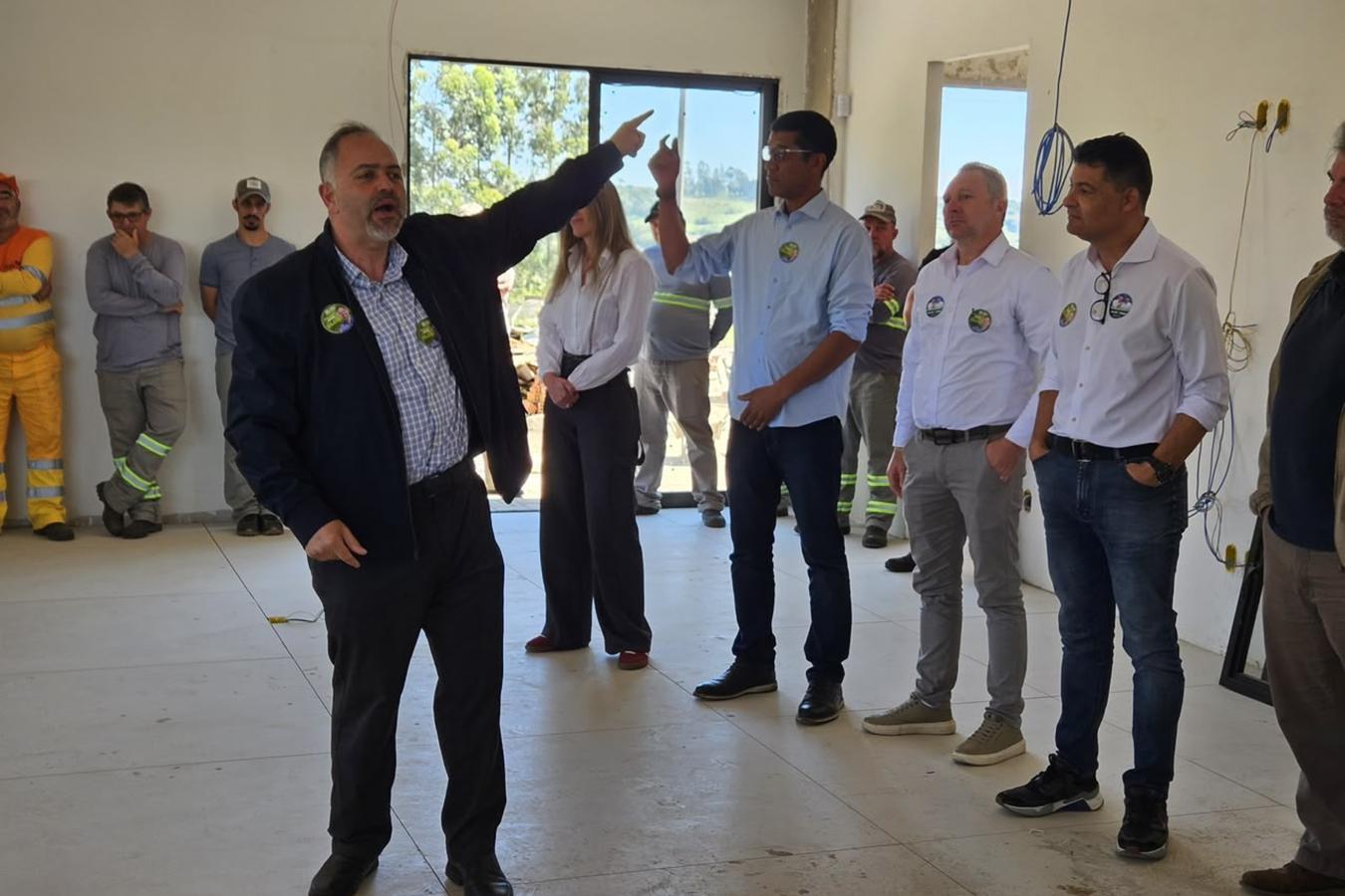 Artagão Júnior participa de agenda com profissionais e trabalhadores em Guarapuava