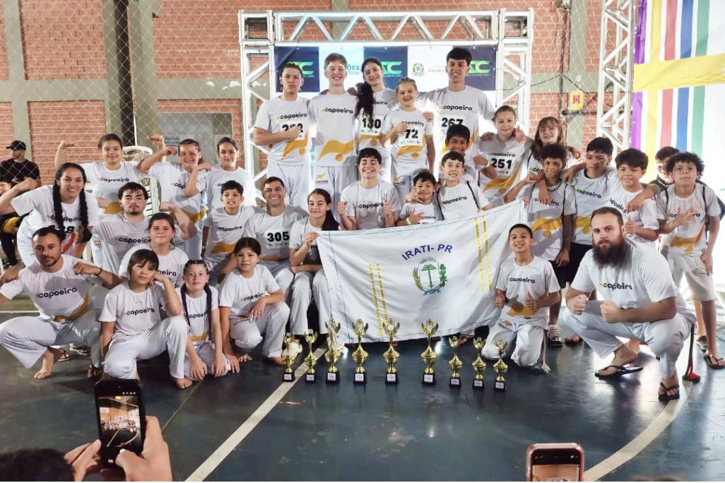 Moradores de Irati são destaque em campeonato de capoeira em Ponta Grossa