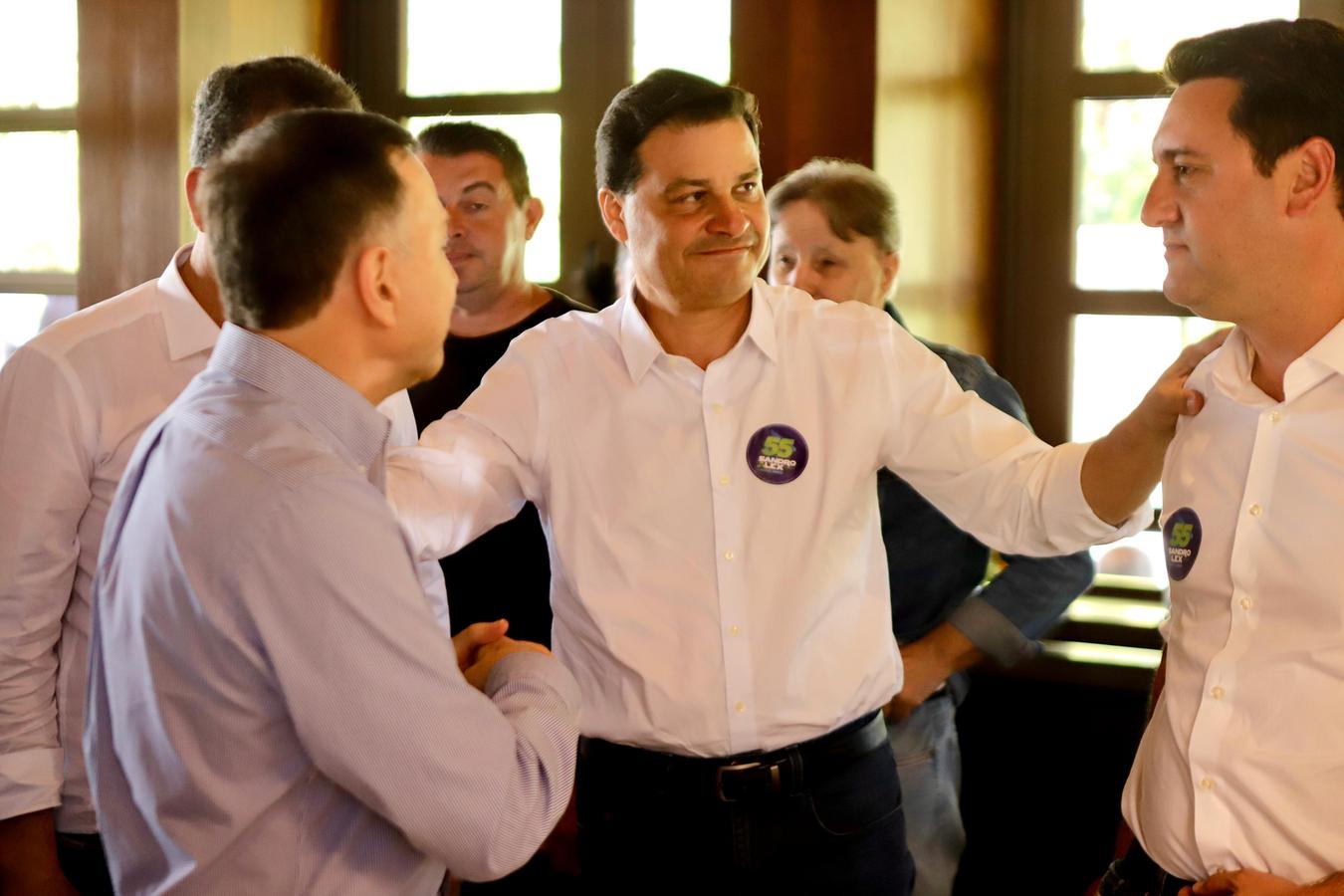 Sandro Alex defende bom ambiente político do Paraná em encontro com empresários em Rolândia