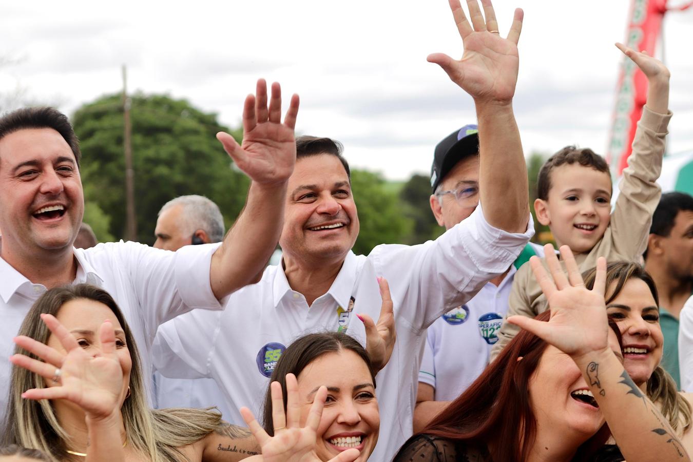 Sandro Alex propõe construir 100 novas farmácias do SUS para facilitar acesso a medicamentos