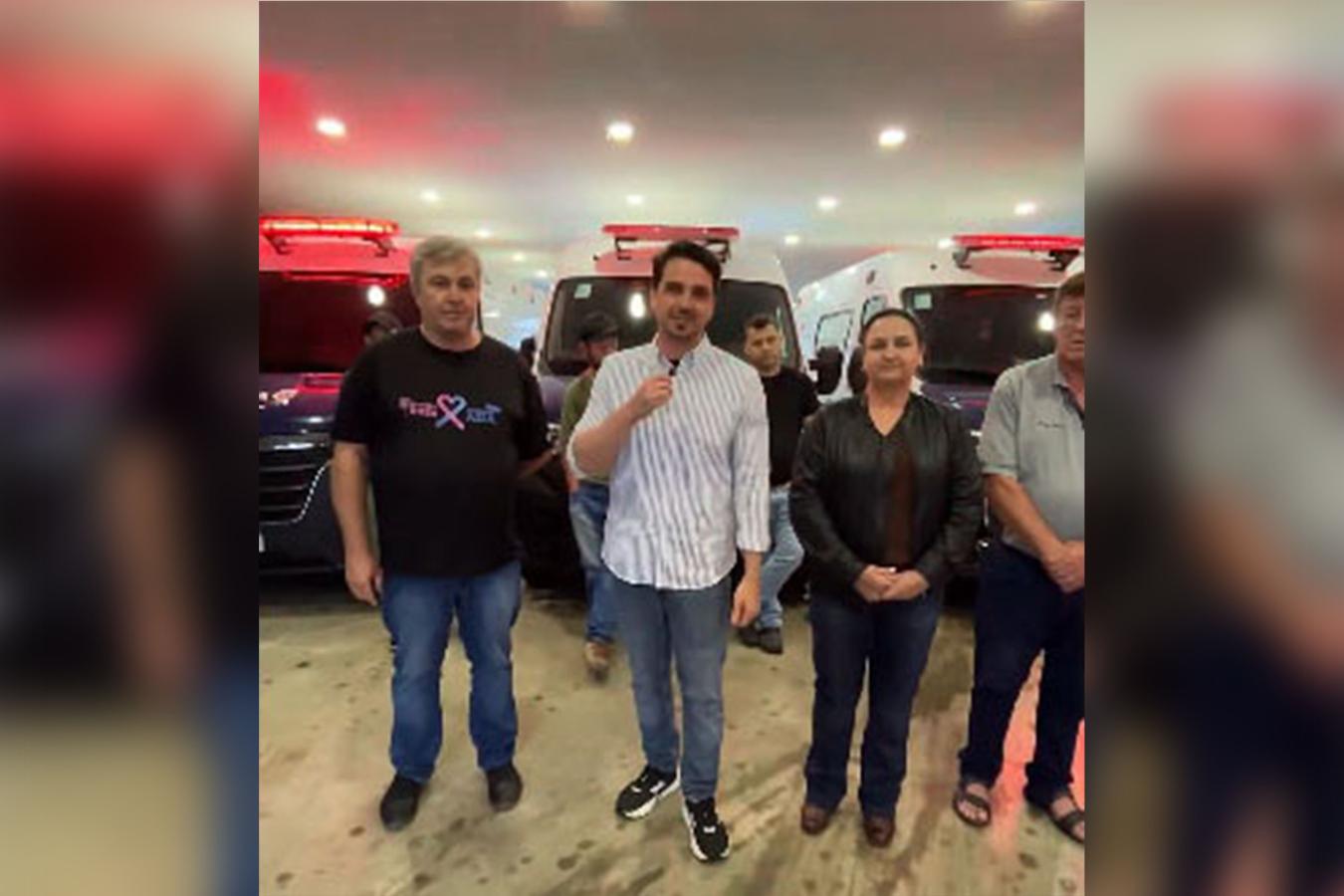Irati recebe 4 novas ambulâncias