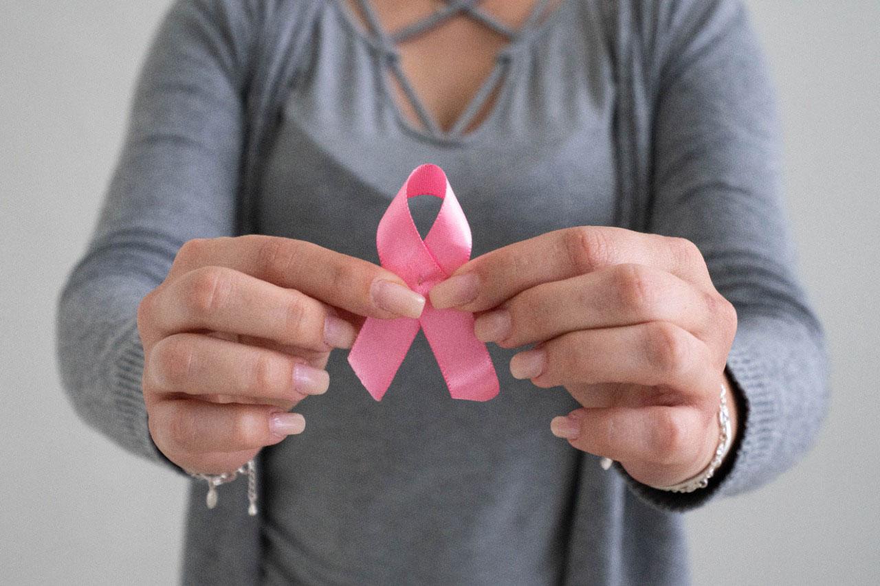 No Paraná, Outubro Rosa reforça importância do autocuidado durante todo o ano