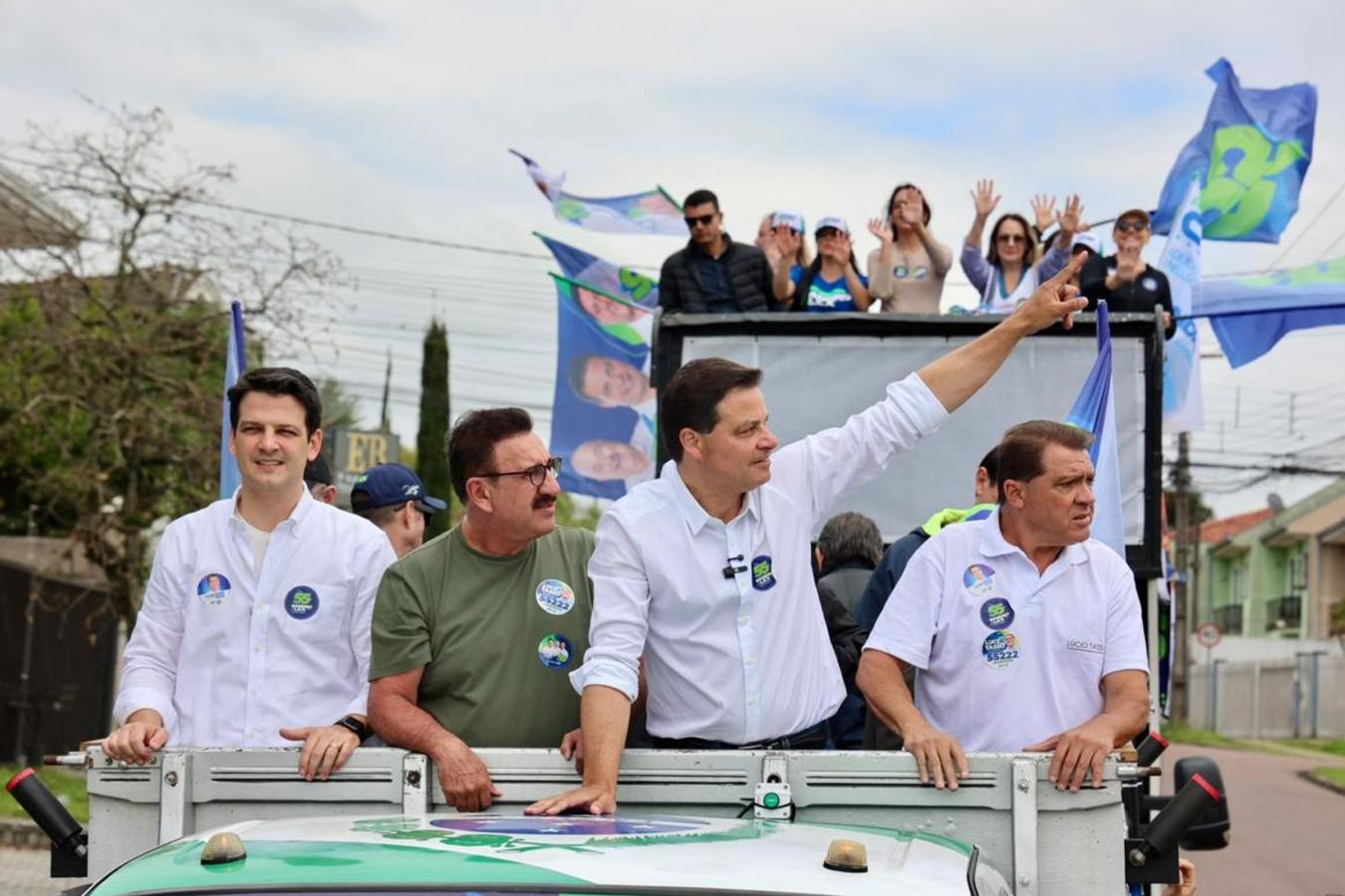 Sandro Alex, Ratinho e Ratinho Junior reúnem apoiadores e lideranças de Curitiba e RMC nas últimas carreatas do 1º turno